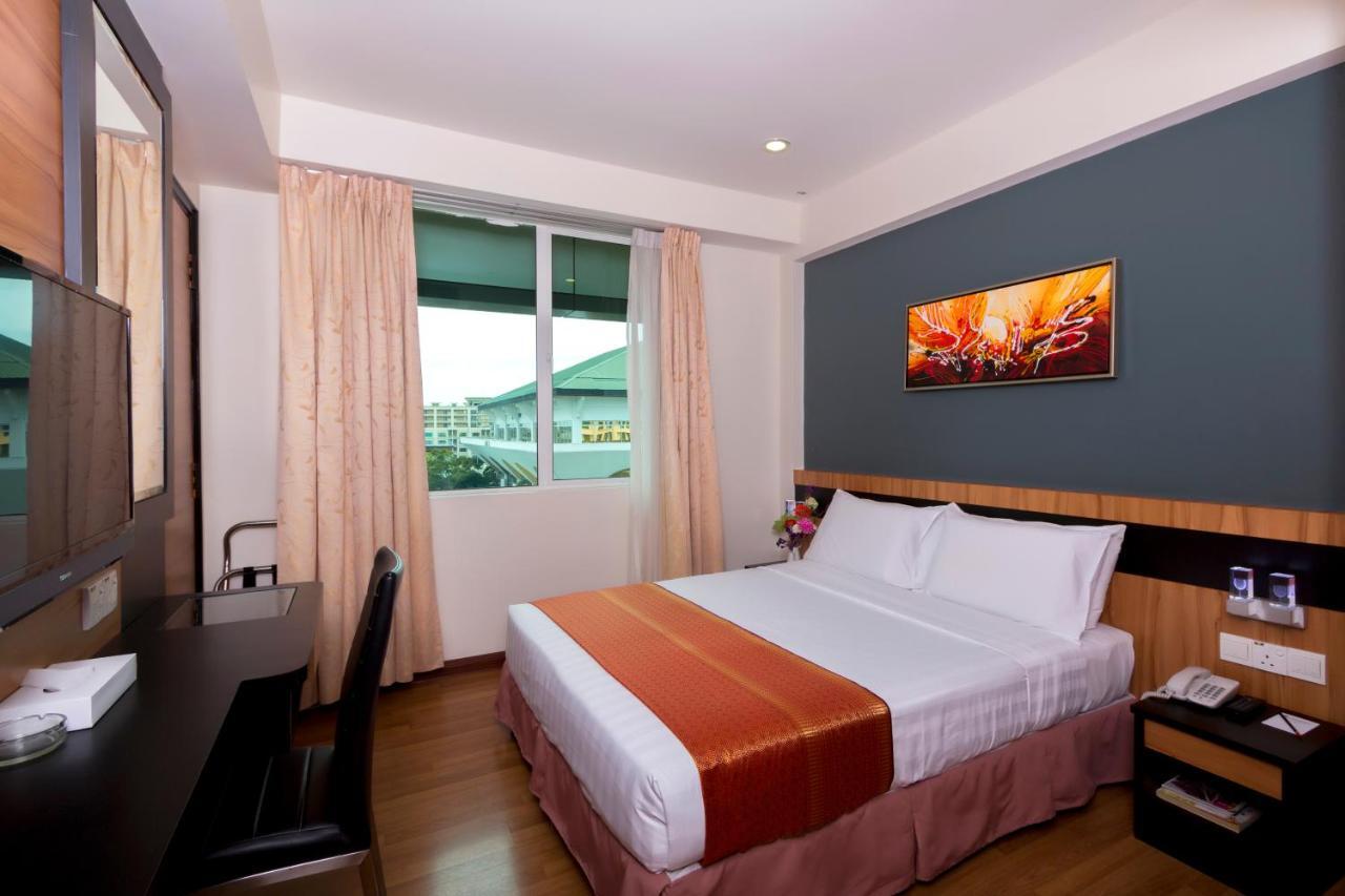 Mariner Hotel ลาบวน ภายนอก รูปภาพ