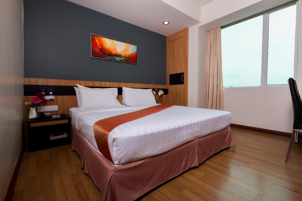 Mariner Hotel ลาบวน ภายนอก รูปภาพ